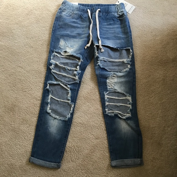 Fashion nova boyfriend jeans - Picture 1 of 3